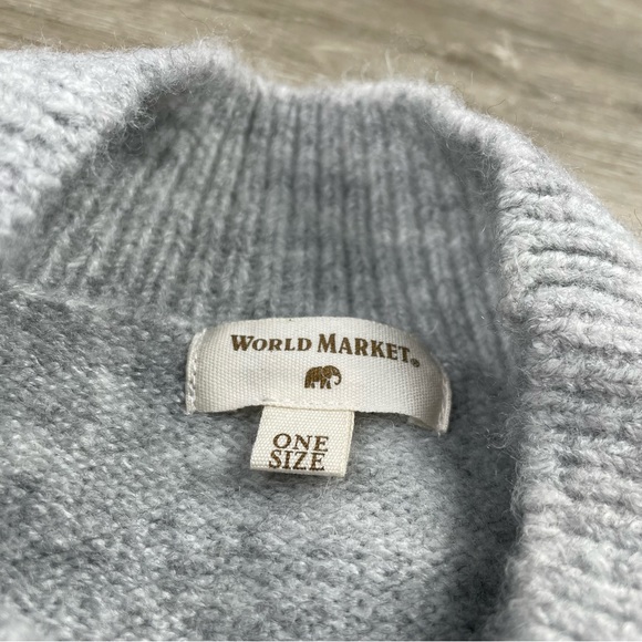 World Market Plush Neutral Colorblock Loungewear Grey and White Sweater - Picture 3 of 4